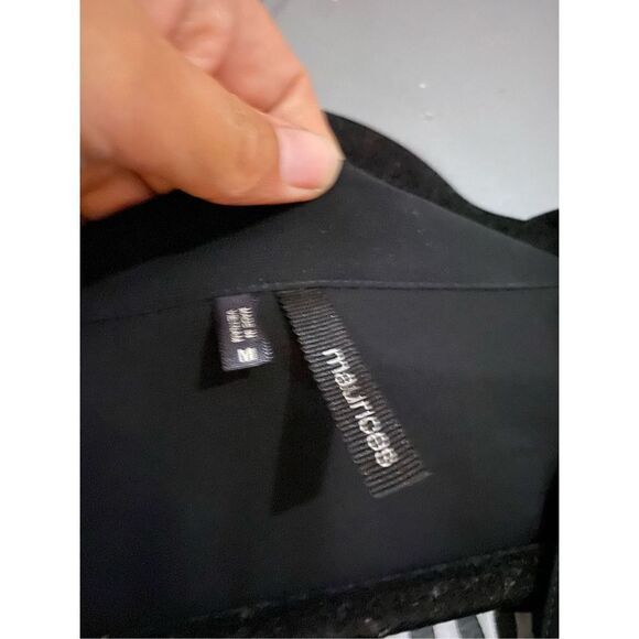 Maurices Black And White Striped Print Toll Tab Sleeve Half Button Shirt M - Picture 5 of 7